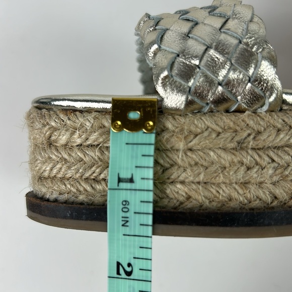 Like New Steven by Steve Madden Sabble Flatform Sandal - Picture 6 of 9